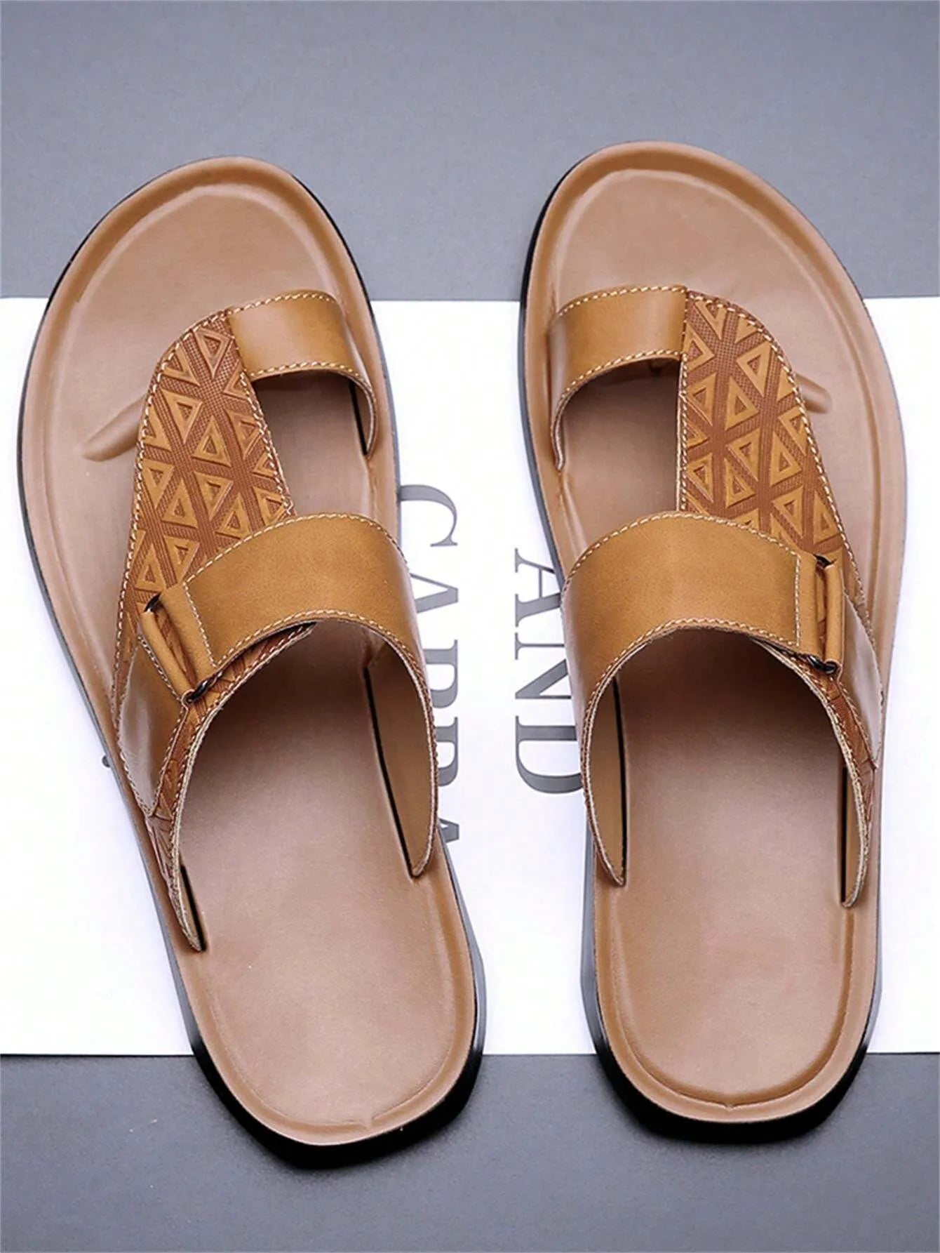 Sandales d’été pour homme 2024, chaussures de plage pour l’extérieur, à la fois tendance et décontractées, avec semelle souple et antidérapante
